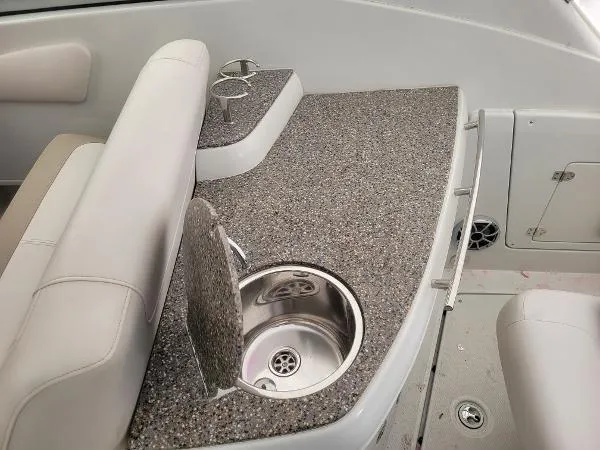 Slide: The Image of Crownline Boats 294 CR 2018 - 10