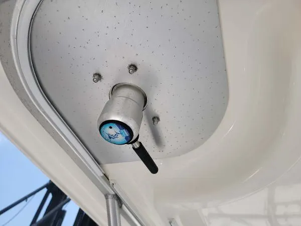 Slide: The Image of Boston Whaler 305 Conquest 2005 - 7