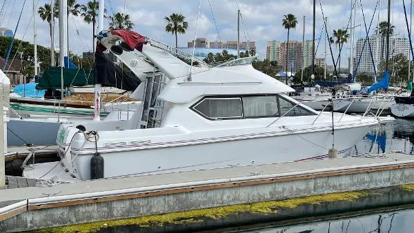 Slide: The Image of Bayliner 2858 Ciera Command Bridge 2001 - 1