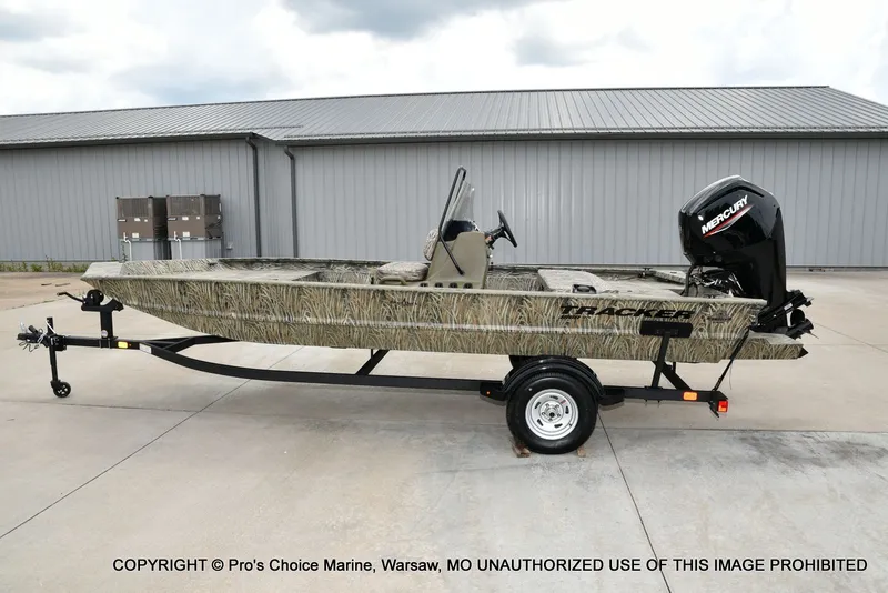 Slide: The Image of 2026 Tracker Grizzly 1860 CC boat on trailer, side view. - 23