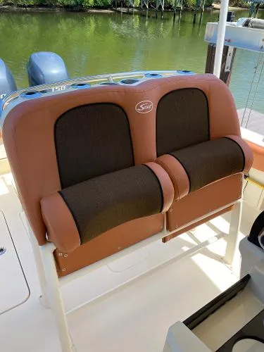 Slide: The Image of Scout 275LXF 2015 - 2