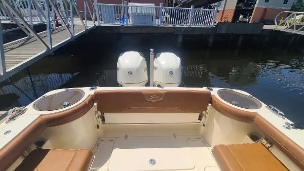 Slide: The Image of Scout 275 Dorado 2018 - 8