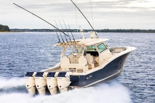Slide: The Image of Scout 420 LXF 2020 - 5