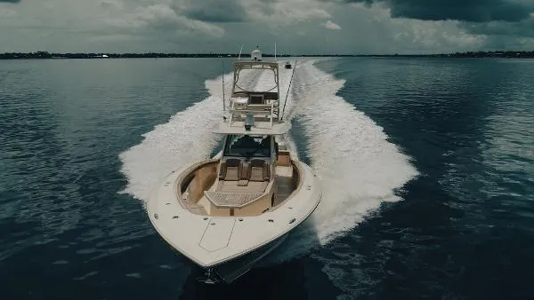 Slide: The Image of Scout 420 LXF 2017 - 10