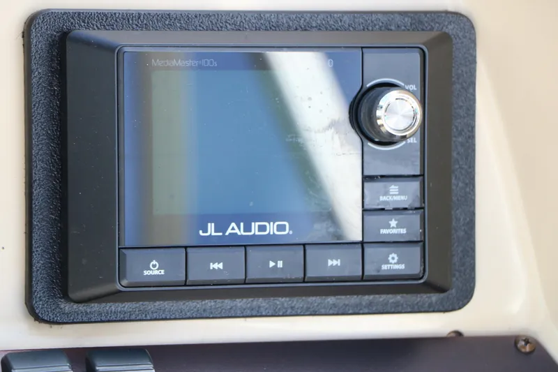 Slide: The Image of JL Audio MediaMaster 100s stereo system in 2016 Crest II 250 boat. - 21