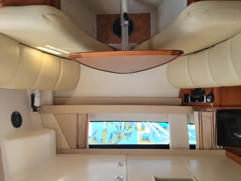 Slide: The Image of Carver Yachts 360 Mariner 2004 - 4