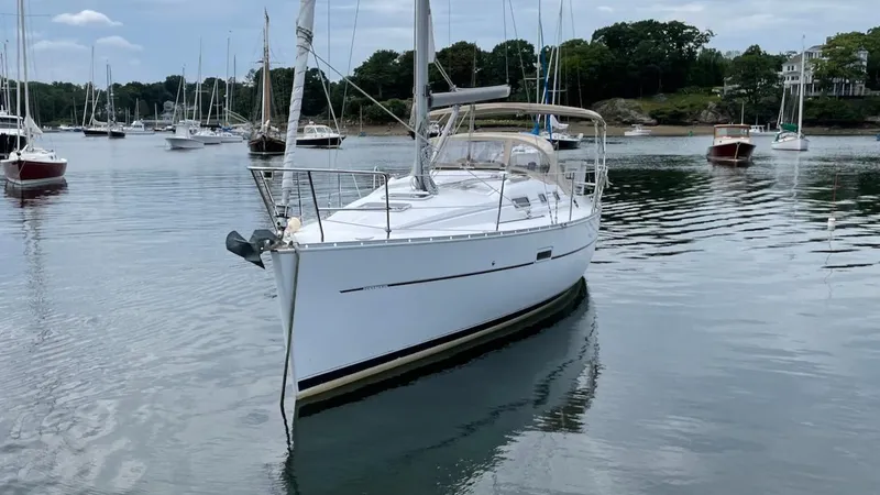 Slide: The Image of Beneteau 323 2006 - 2