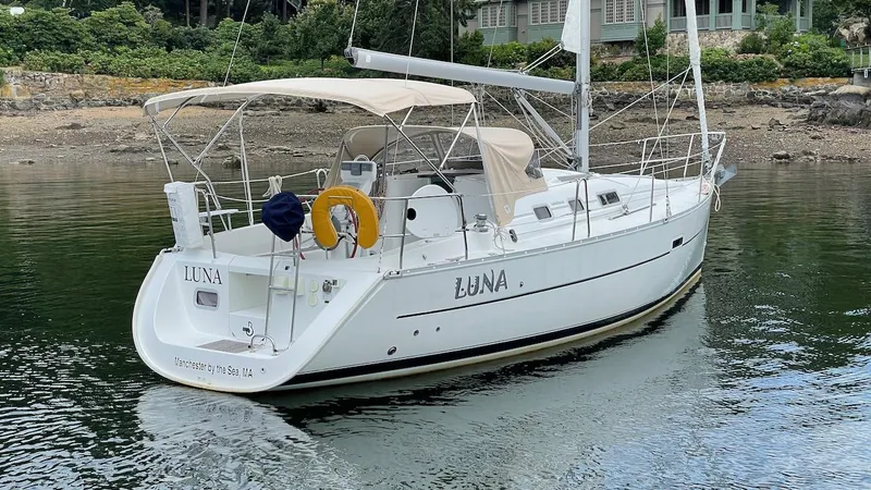 Slide: The Image of Beneteau 323 2006 - 5