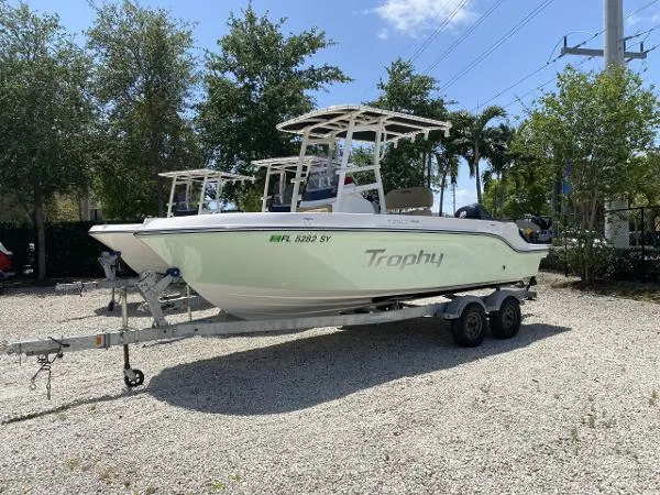 Slide: The Image of Bayliner T20 CC 2021 - 0