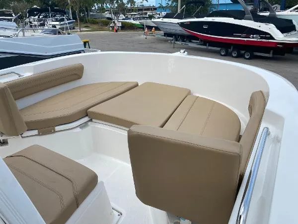 Slide: The Image of Bayliner T20 CC 2021 - 3