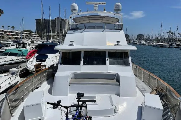 Slide: The Image of Hatteras Extended Deckhouse Motor Yacht 1981 - 4