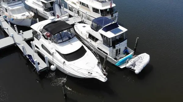 Slide: The Image of Silverton 39 Motor Yacht 2003 - 2