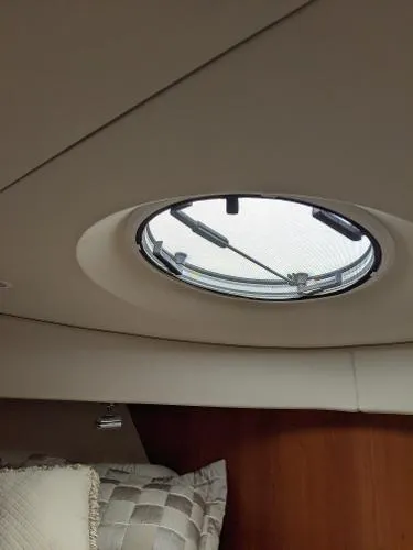 Slide: The Image of Silverton 39 Motor Yacht 2003 - 9