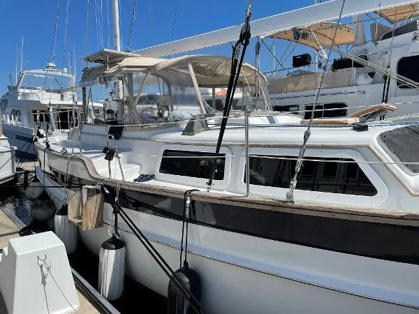 Slide: The Image of Irwin 52 Staysail Ketch 1978 - 4