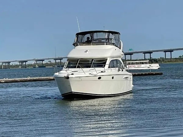 Slide: The Image of Meridian 411 Sedan 2006 - 1