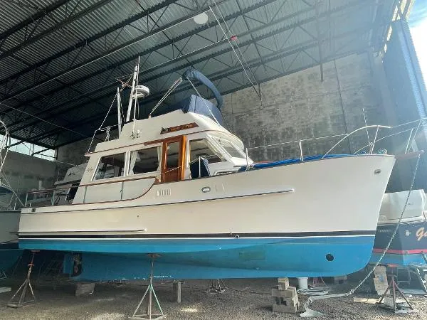Slide: The Image of Island Gypsy Sedan 1986 - 0