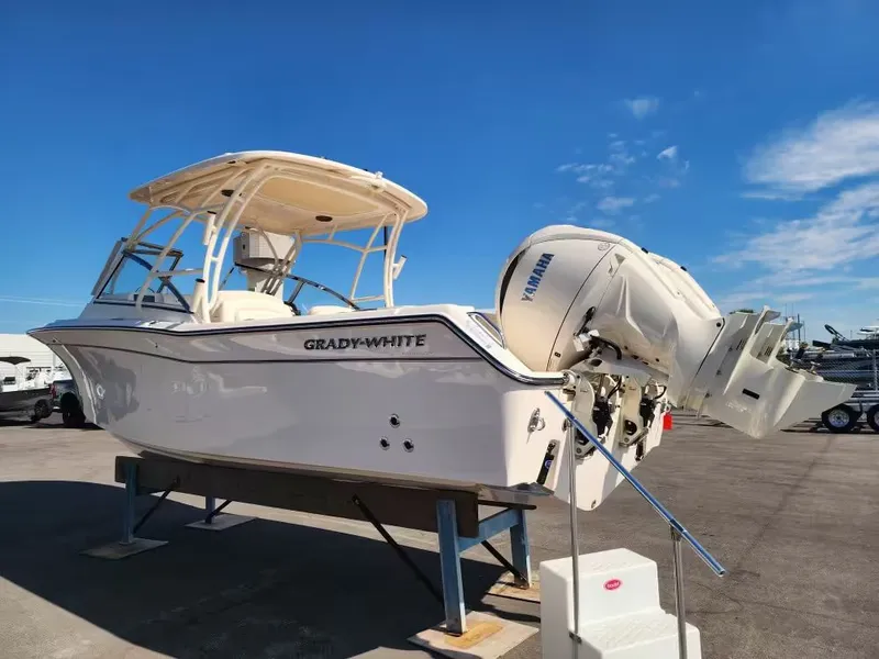 Slide: The Image of Grady-White Freedom 275 2026 - 5