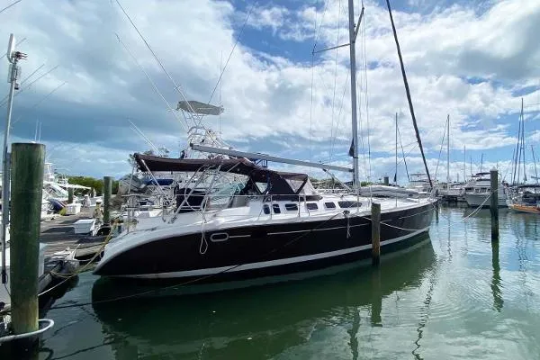 Slide: The Image of Hunter 460 Sloop 2001 - 0