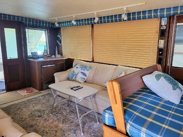 Slide: The Image of Hatteras 53 Yachtfish/Cockpit Motorycht 1987 - 11