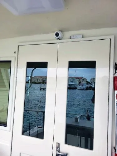 Slide: The Image of Hatteras 53 Yachtfish/Cockpit Motorycht 1987 - 8