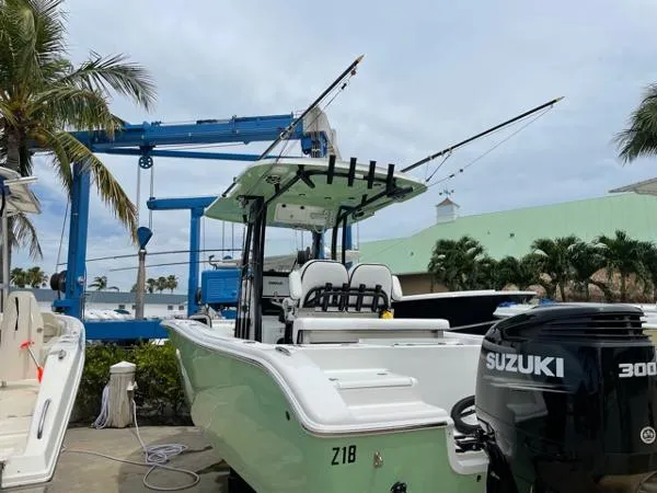 Slide: The Image of Sea Pro 239 Center Console 2020 - 7