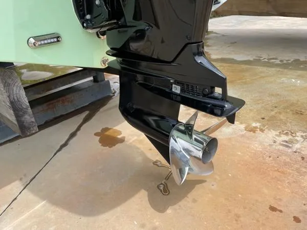 Slide: The Image of Sea Pro 239 Center Console 2020 - 8