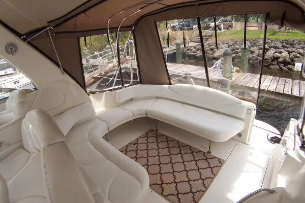 Slide: The Image of Sea Ray 380 Sundancer 1999 - 4