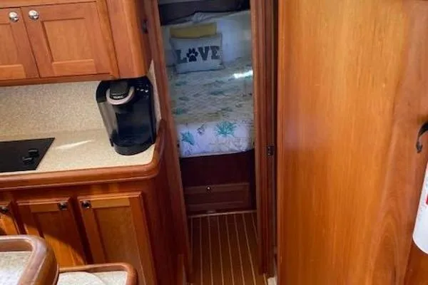 Slide: The Image of Mainship 34 Trawler 2006 - 5