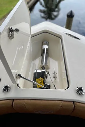 Slide: The Image of Scout 300 LXF 2016 - 10