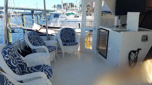 Slide: The Image of President 55 Motor Yacht 1995 - 10