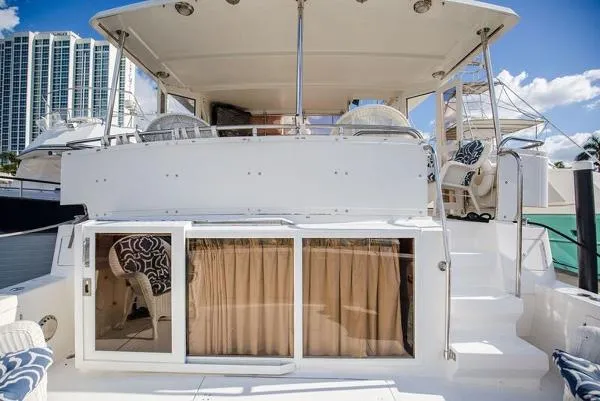 Slide: The Image of President 55 Motor Yacht 1995 - 11