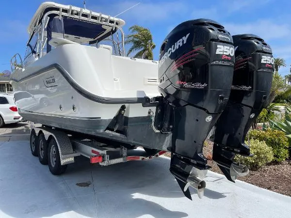 Slide: The Image of Boston Whaler 305 Conquest 2006 - 7
