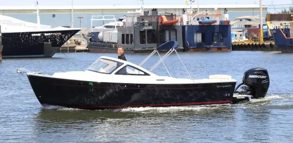 Slide: The Image of Vanquish Bristol Harbor Series Cuddy 2017 - 0