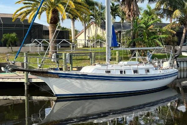 Slide: The Image of Bayfield 32 1985 - 0