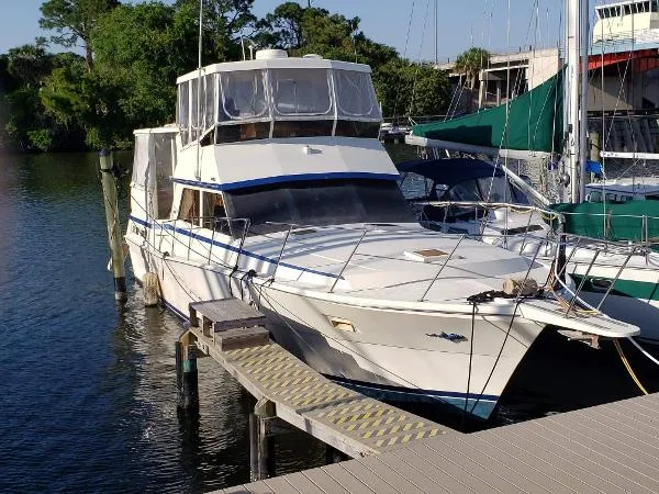 Slide: The Image of Viking 44 Aft Cabin Motor Yacht 1984 - 0