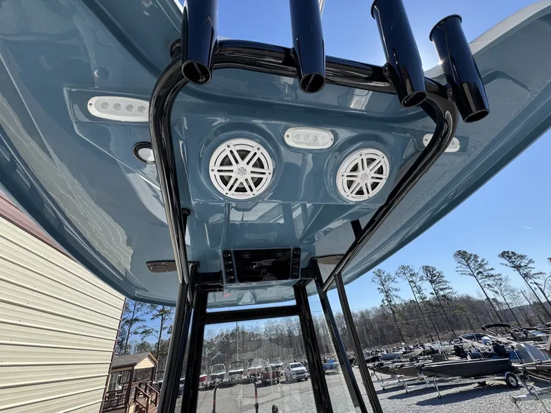 Slide: The Image of Tidewater 198 CC Adventure 2026 - 6