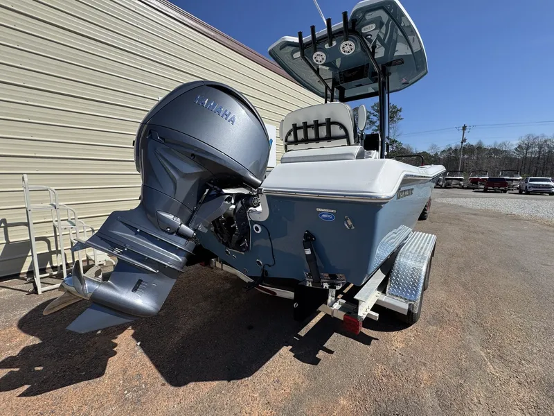 Slide: The Image of Tidewater 198 CC Adventure 2026 - 10