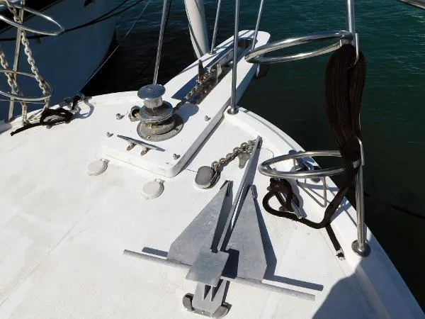 Slide: The Image of Camargue 42 Sundeck 1990 - 4