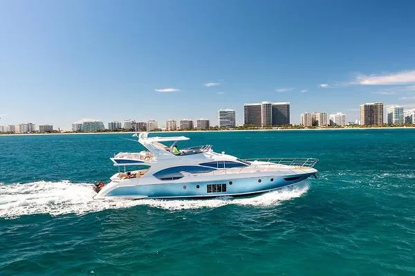 Slide: The Image of Azimut Flybridge 70 2011 - 0