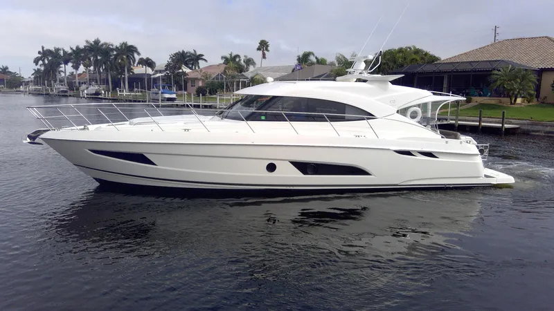 Slide: The Image of Riviera 4800 SY 2019 - 11