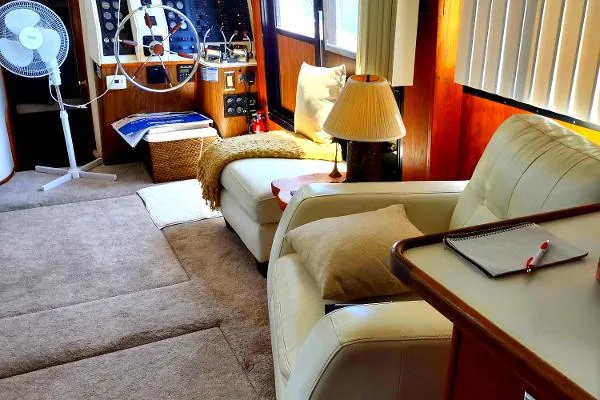 Slide: The Image of Bluewater Coastal Cruiser 1989 - 10