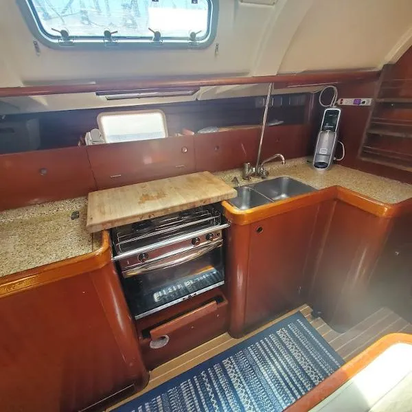 Slide: The Image of Beneteau Oceanis 400 1994 - 11