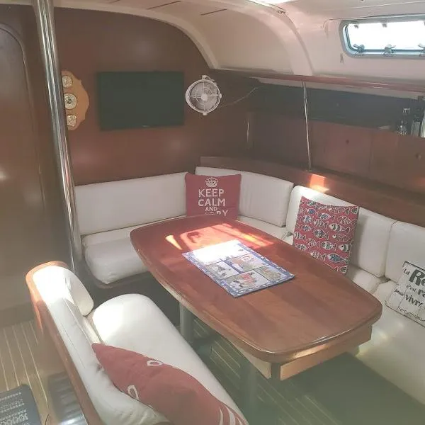 Slide: The Image of Beneteau Oceanis 400 1994 - 7