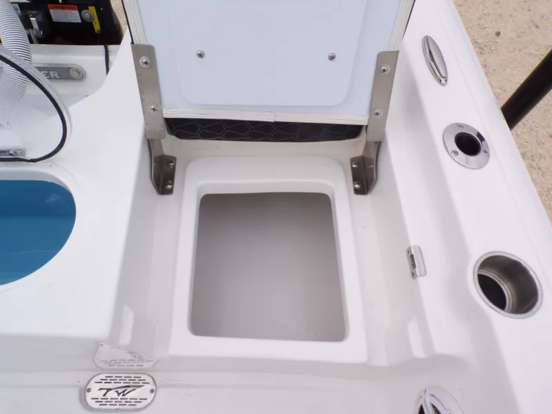 Slide: The Image of Tidewater 2110BMT 2026 - 24