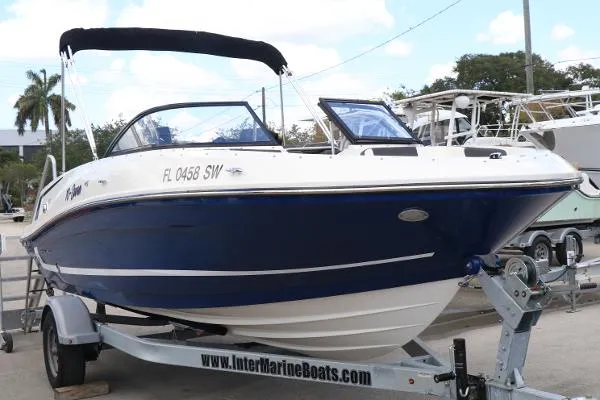 Slide: The Image of Bayliner VR5 2021 - 0