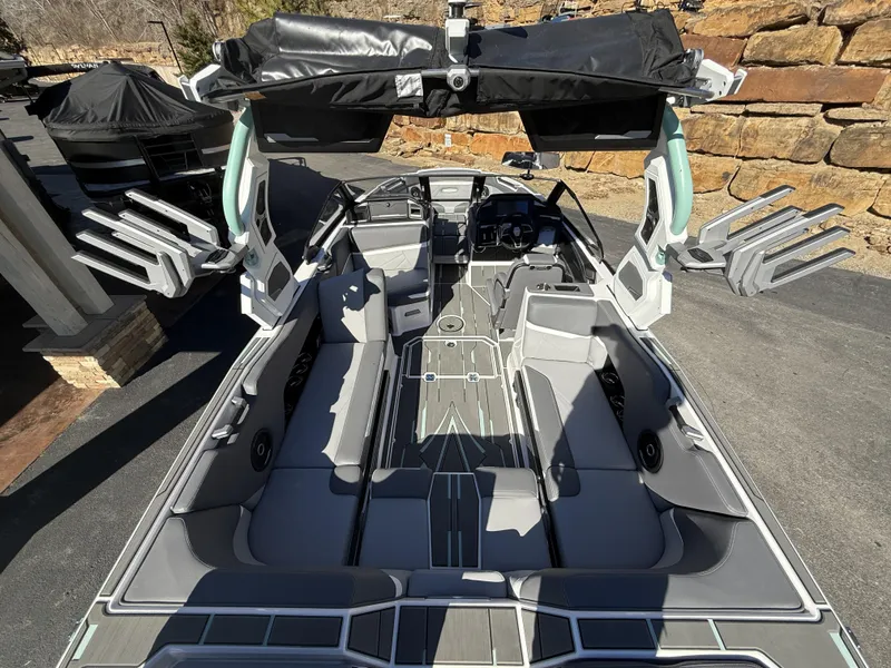 Slide: The Image of Supra SL 450 2024 - 10