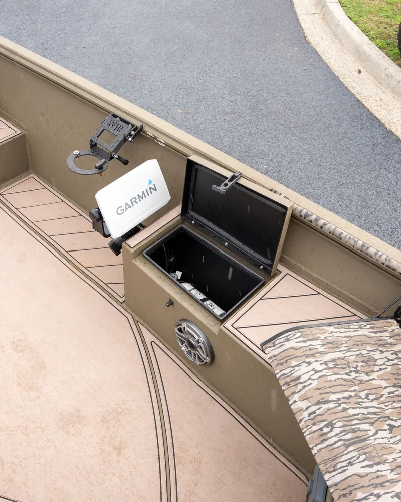 Slide: The Image of Thor Lake Hammer 1754 2025 - 14