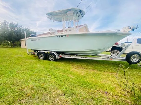 Slide: The Image of Sea Pro 219 Center Console 2021 - 0