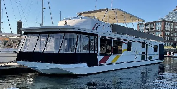 Slide: The Image of Sumerset 75 Luxury Houseboat 2002 - 0
