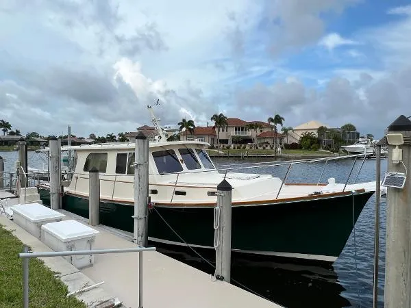 Slide: The Image of Hinckley Yachts Talaria 1998 - 0